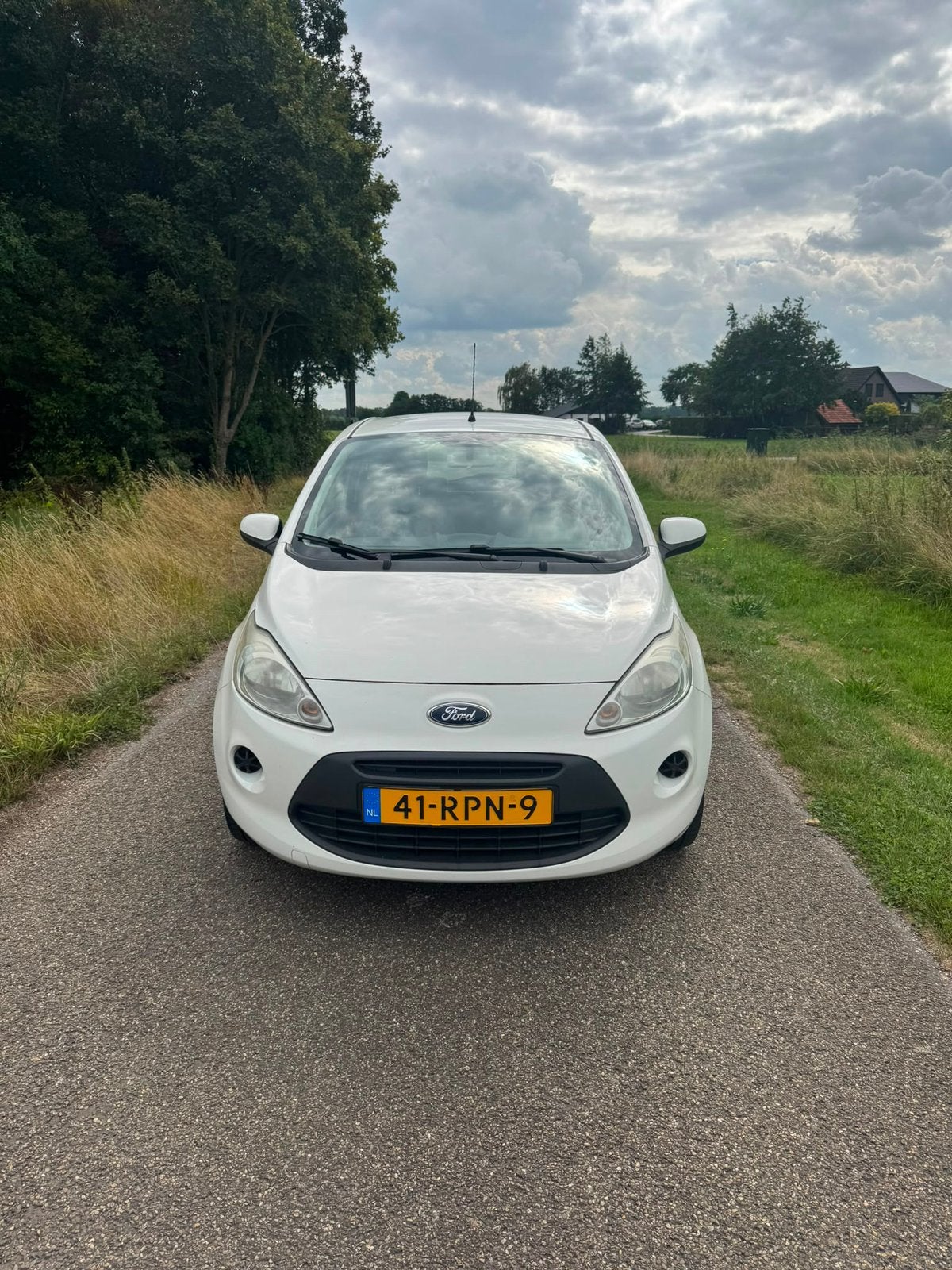 Ford Ka 1.2 69pk 2011 Wit, Auto's, Voorwielaandrijving, 1242 cc, 4 cilinders, 4 stoelen