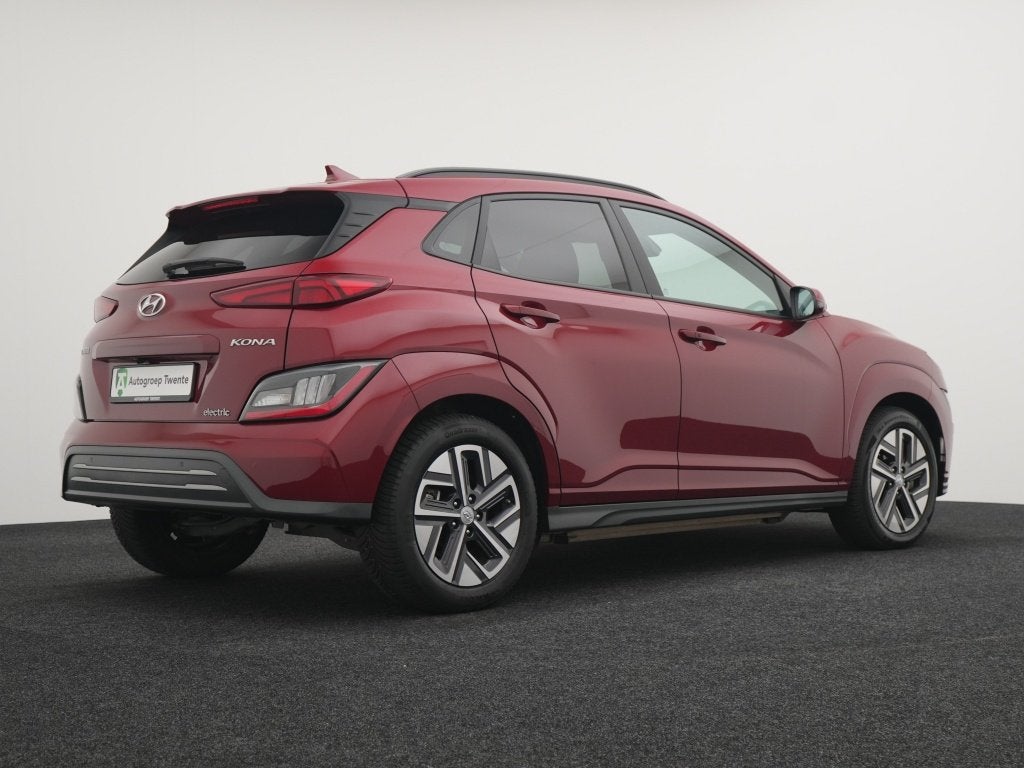 Hyundai KONA EV Comfort smart 39 kWh | Navigatie | Private l, Auto's, Hyundai, 12 maanden, Gebruikt, 39 kWh, Grijs