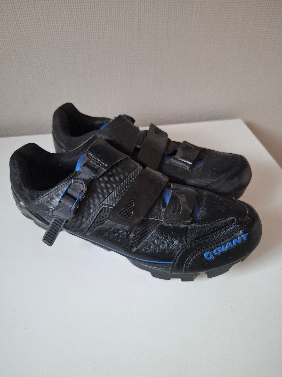 Giant mountainbike fietsschoenen - Maat 42, Ophalen of Verzenden, Gebruikt