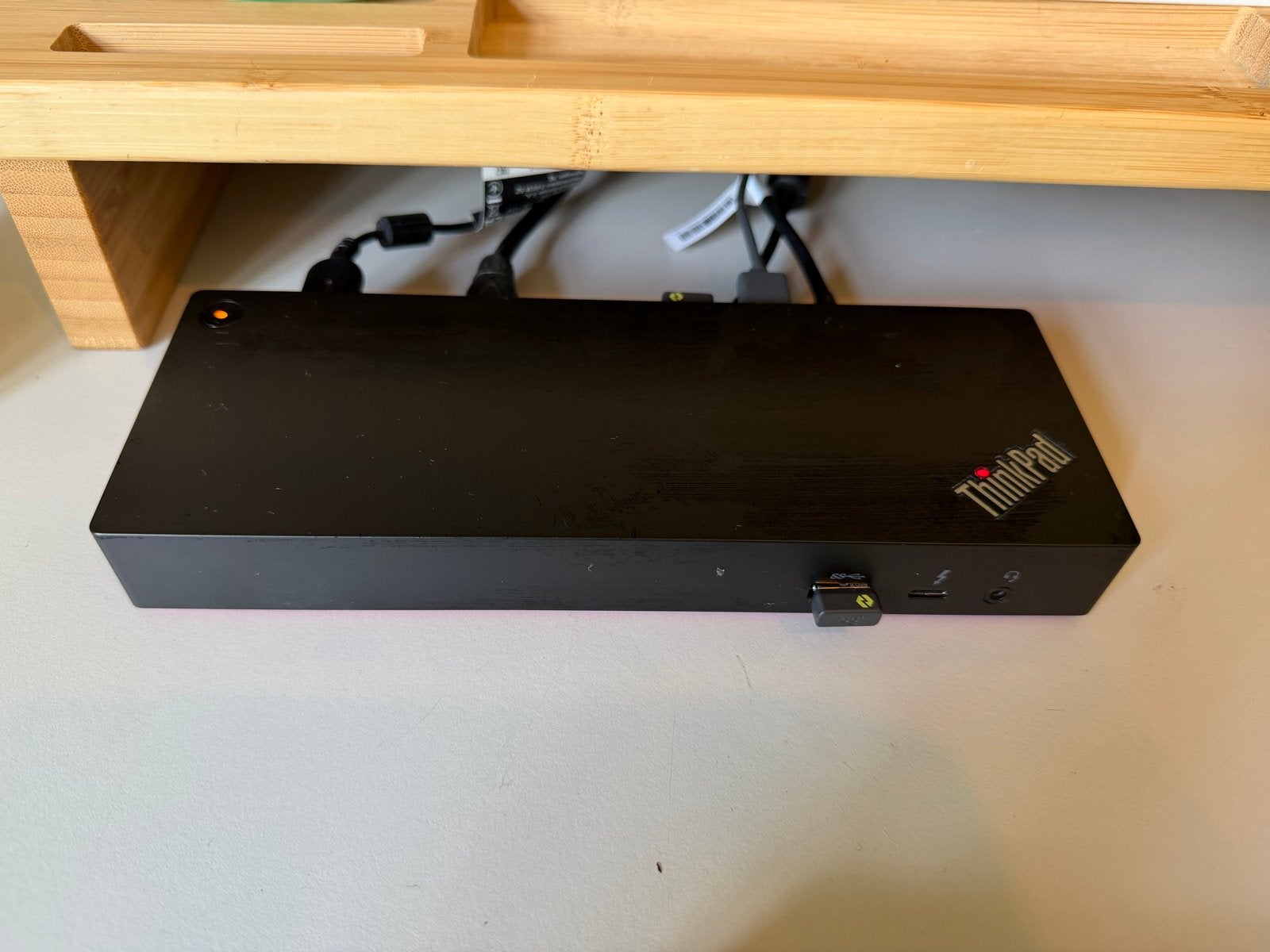 Lenovo ThinkPad Thunderbolt 3 Dock Gen 2 - Zo goed als nieuw, Ophalen of Verzenden, Zo goed als nieuw, Docking station, Laptop
