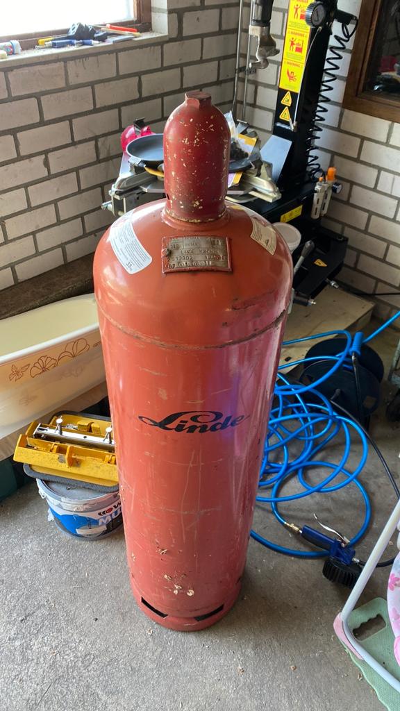 Linde gasfles, Ophalen, Zo goed als nieuw