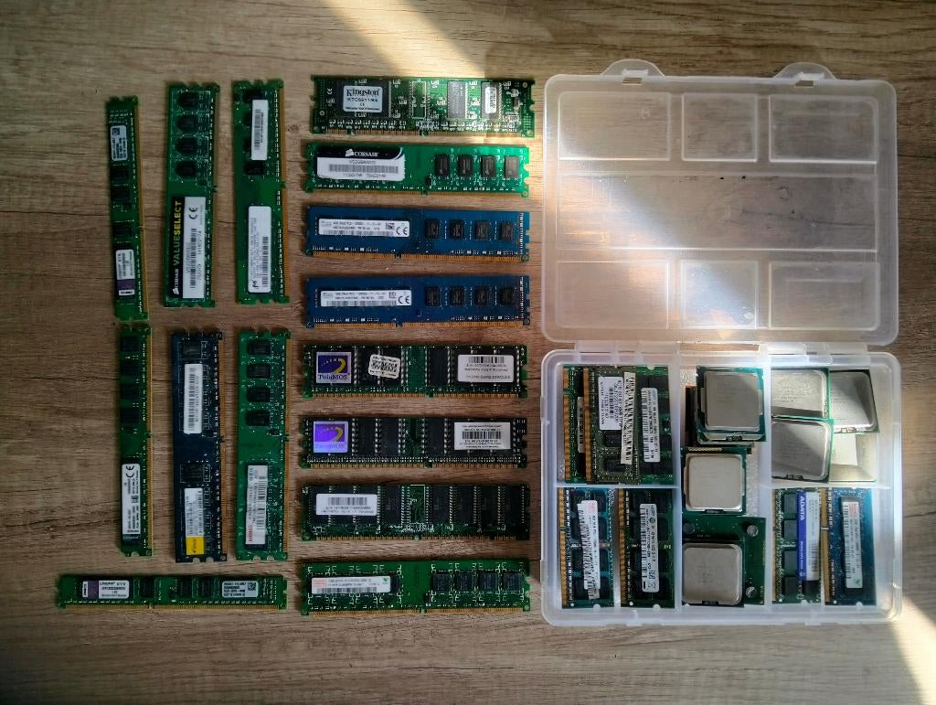 Laptop PC geheugen i3 processors, Ophalen of Verzenden, Gebruikt, DDR3, Laptop