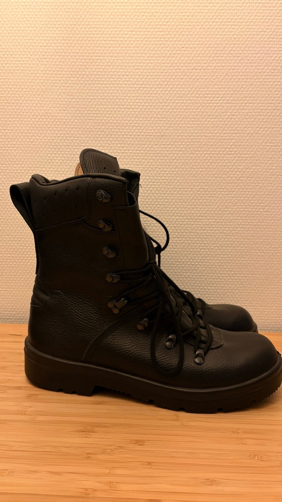 Zwarte Leren Werkschoenen (leger) - Maat 45, Ophalen, Nieuw, Zwart, Werkschoenen