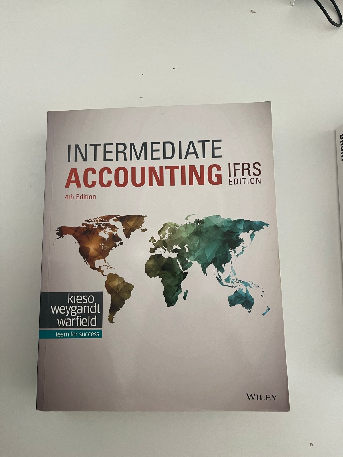 Intermediate Accounting IFRS Edition 4th Edition, Ophalen, Gamma, Zo goed als nieuw, WO