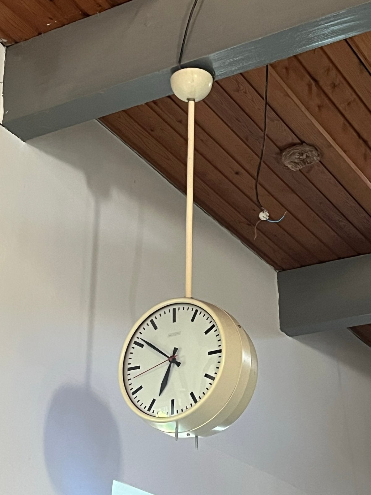 Vintage Van Doorn stationsklok - dubbelzijdig, Vintage, Analoog, Ophalen of Verzenden, Dubbelzijdig