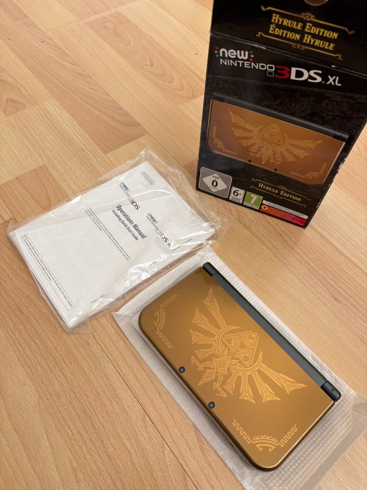 New Nintendo 3DS XL Hyrule Edition - NIEUW - CIB, Ophalen of Verzenden, Zo goed als nieuw, 3DS
