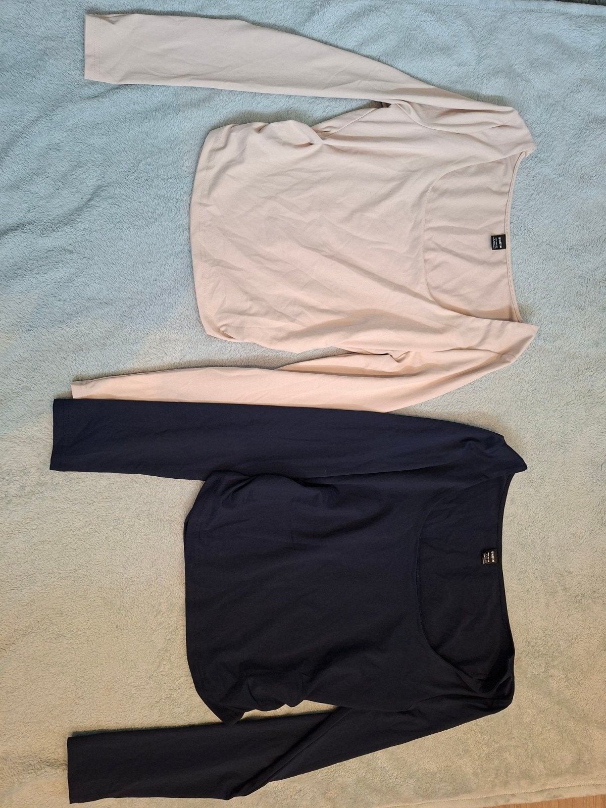Bijna GRATIS dames Top - Donkerblauw & Beige (2 stuks), Blauw, Maat 42/44 (L), Ophalen of Verzenden, Zo goed als nieuw