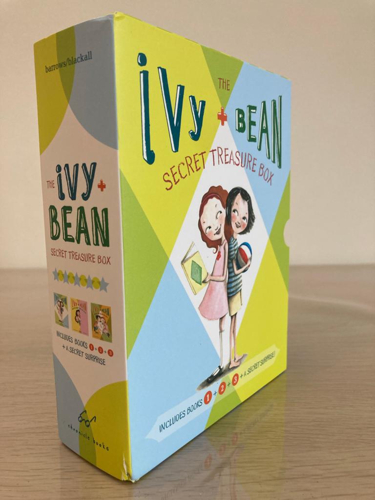 Ivy + Bean: The Secret Treasure Box (4 boeken), Ophalen of Verzenden, Zo goed als nieuw, Fictie algemeen