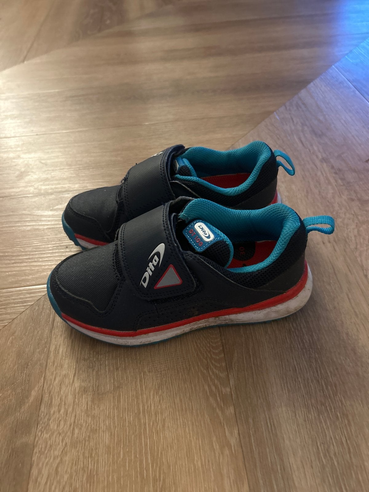 Hockeyschoenen maat 30, Dita, zo goed als nieuw, Ophalen of Verzenden, Zo goed als nieuw, Jongetje of Meisje, Schoentjes