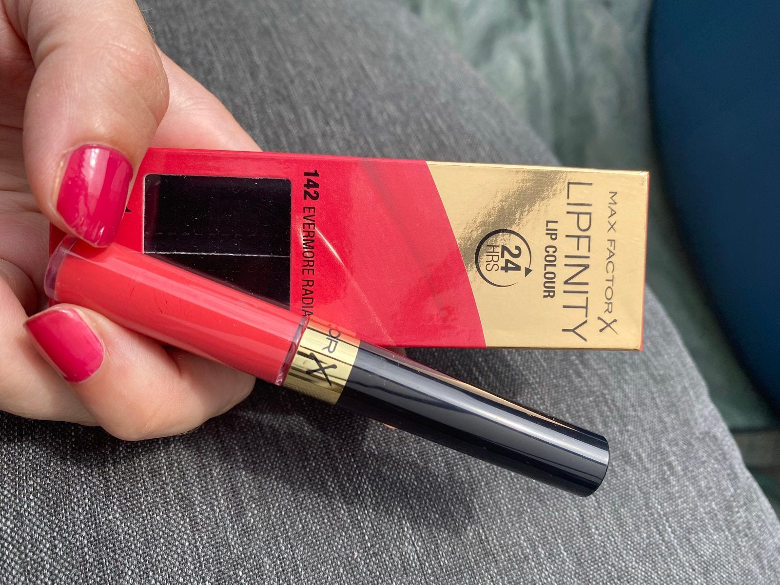 Max Factor Lipfinity Lip Colour 142 Evermore Radiant, Lippen, Verzenden, Nieuw, Make-up