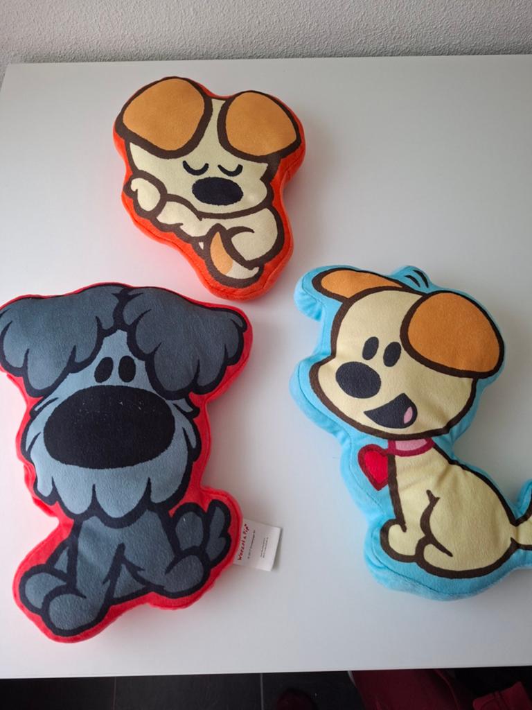 Nieuwe kussentjes Woezel en Pip, Ophalen, Nieuw, Hond