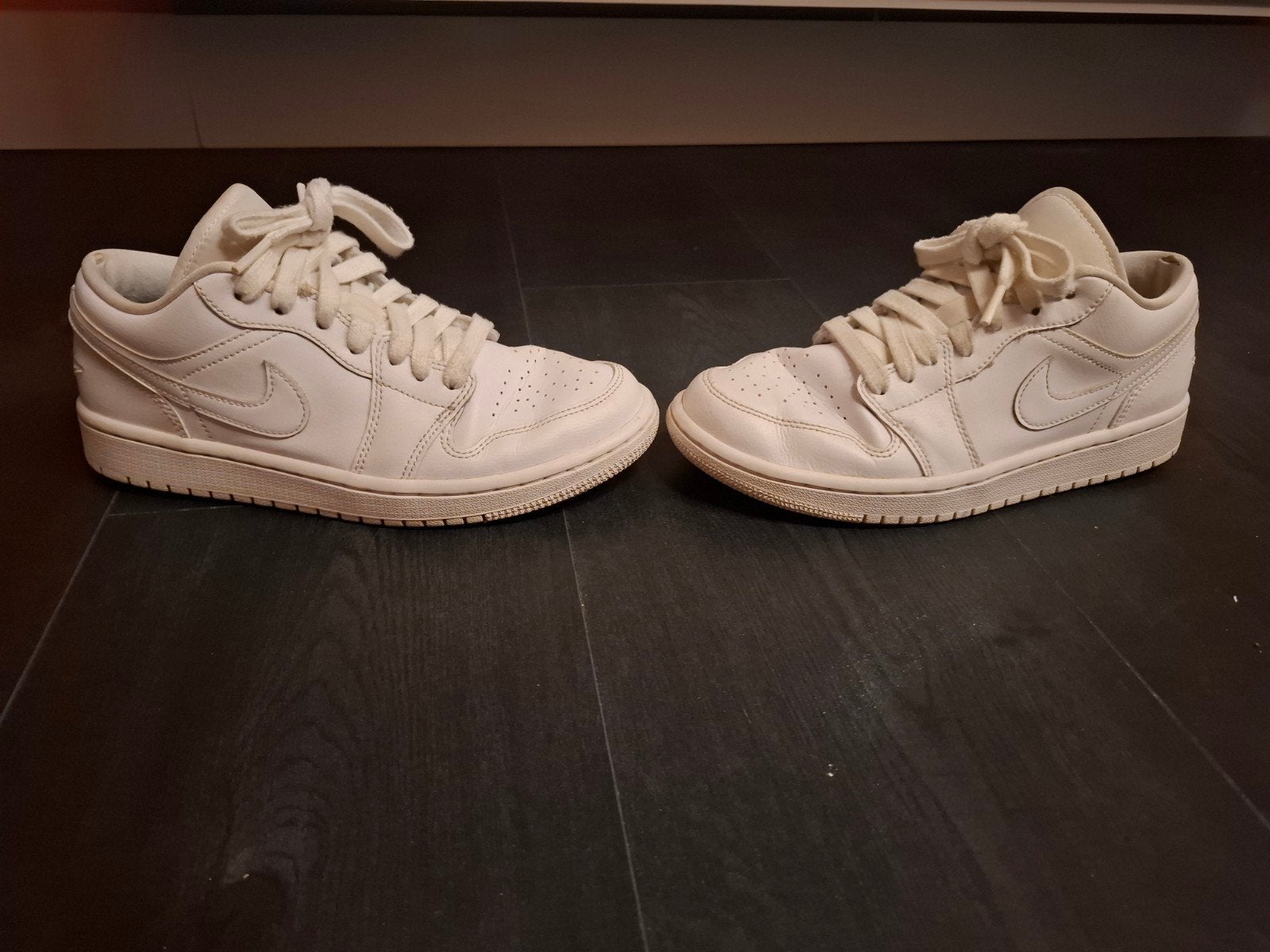 Nike Air Jordan 1 Low Wit - Maat 38.5, Nike Air Jordan, Wit, Ophalen of Verzenden, Sneakers of Gympen