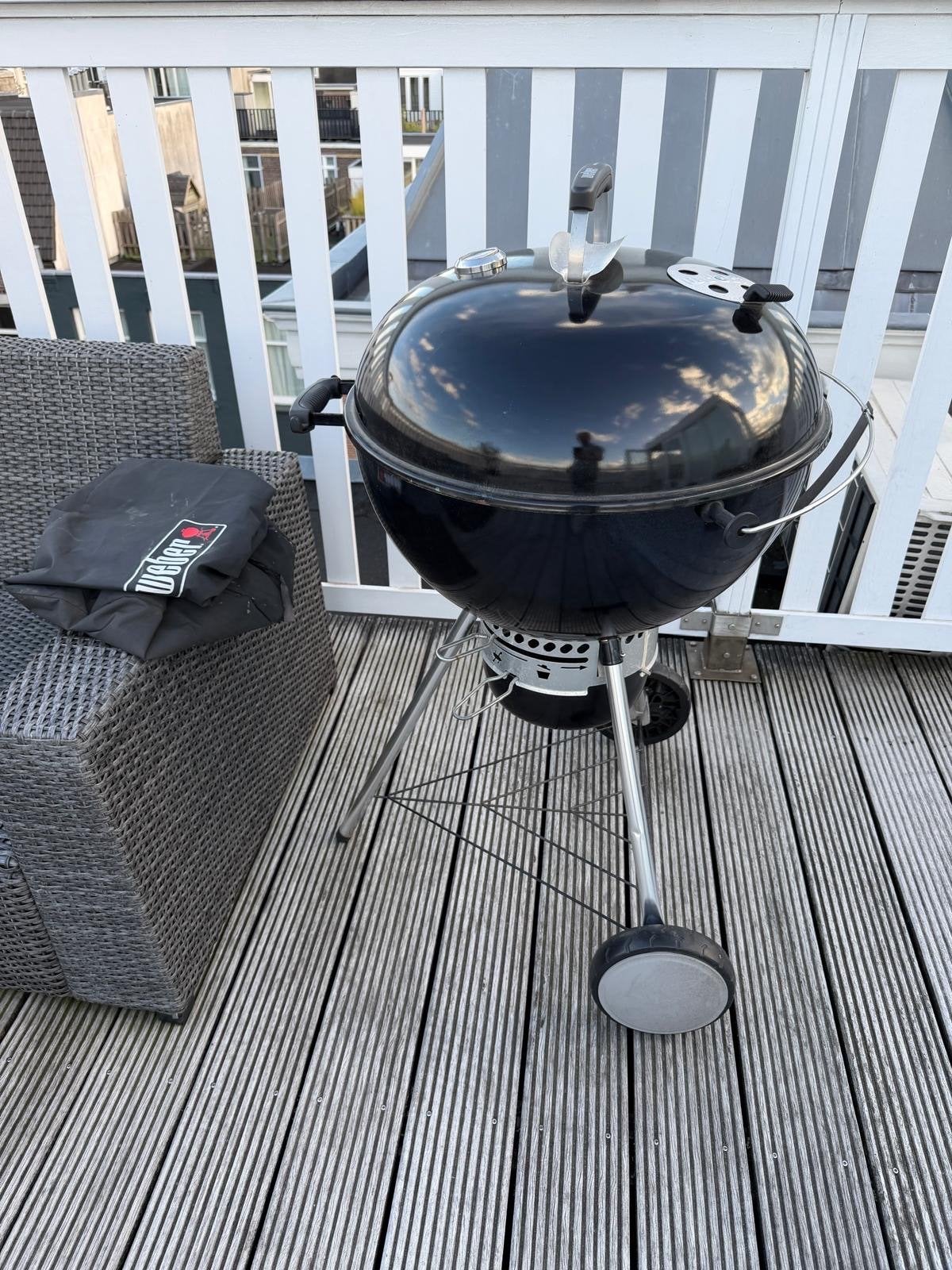 Weber Master-Touch BBQ E-5750 Zwart Ø 57 cm, Ophalen, Zo goed als nieuw