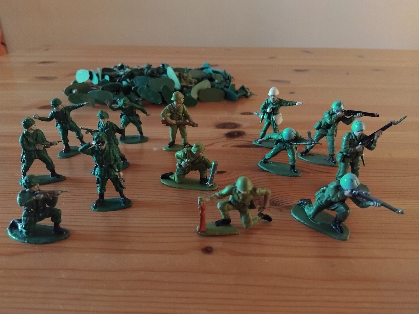 soldaten figuren 5 cm hoogte, Hobby en Vrije tijd, Modelbouw | Figuren en Diorama's, Ophalen of Verzenden, Gebruikt, 1:50 of kleiner