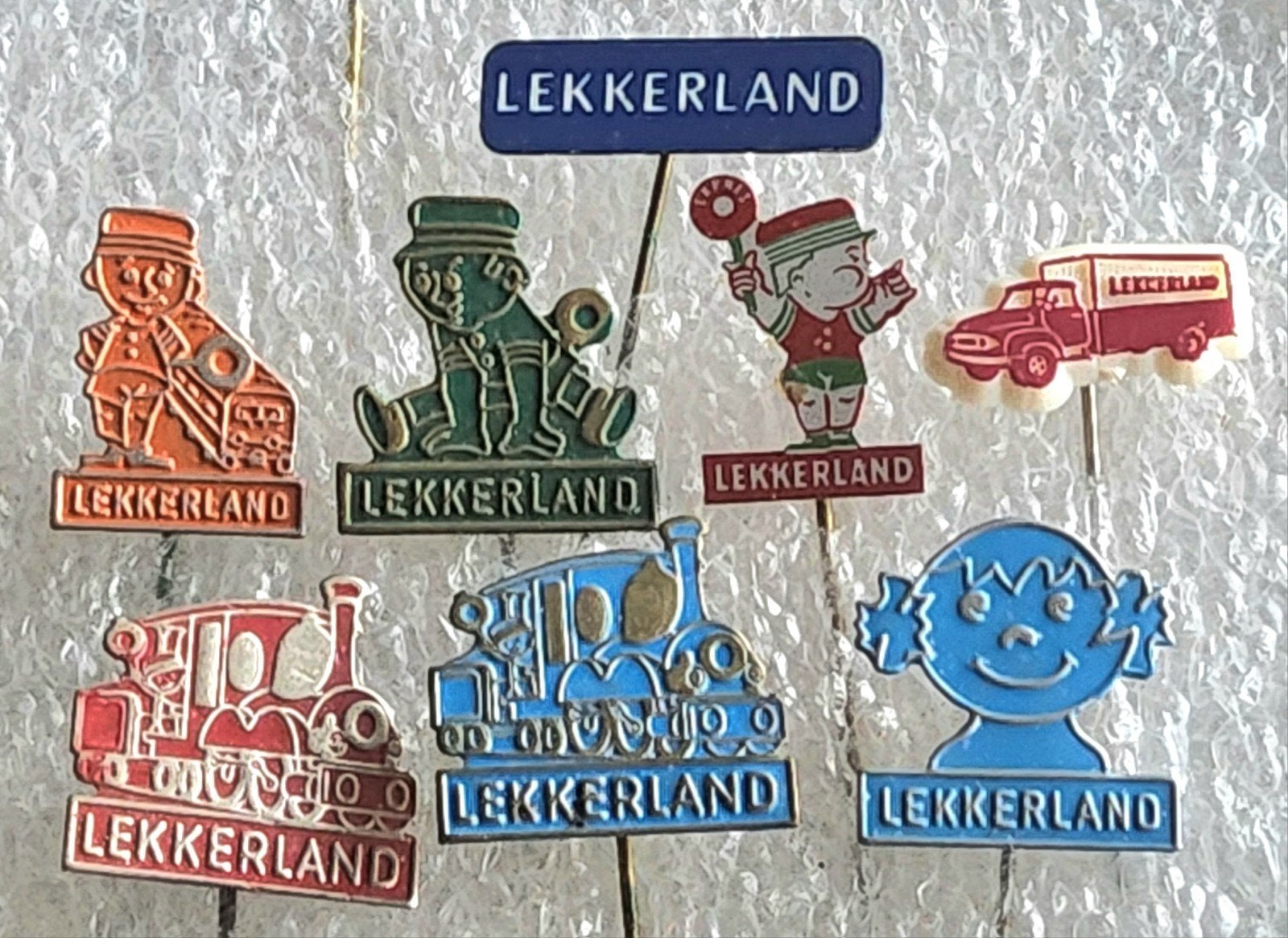 8 Speldjes Lekkerland - Vintage Collectie, Ophalen of Verzenden, Gebruikt, Overige onderwerpen, Speldje of Pin