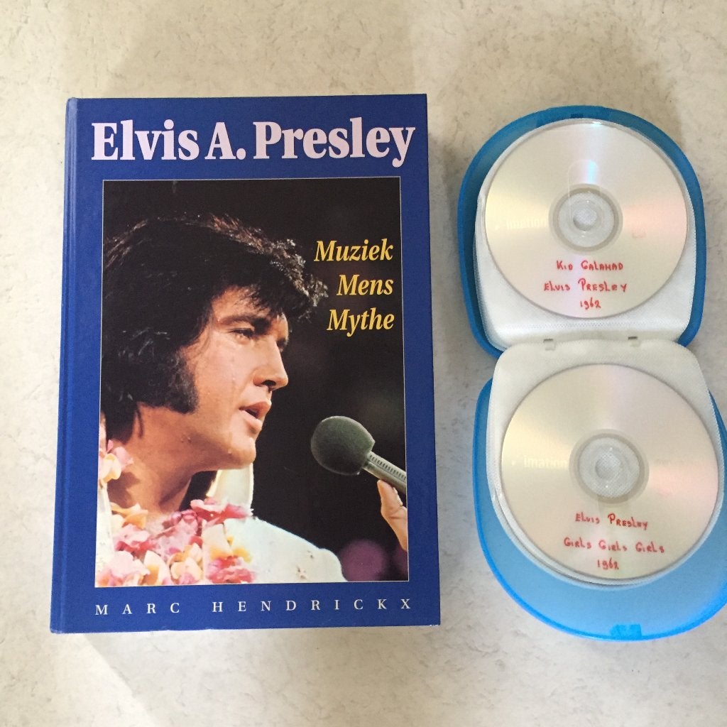 Biografie Elvis Presley - Muziek, Mens, Mythe (695 blz), Ophalen of Verzenden, Zo goed als nieuw, Film, Tv en Media