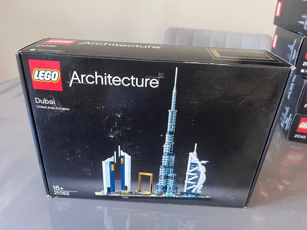 Lego 21052 Dubai, Compleet, Lego, Architecture, Ophalen of Verzenden