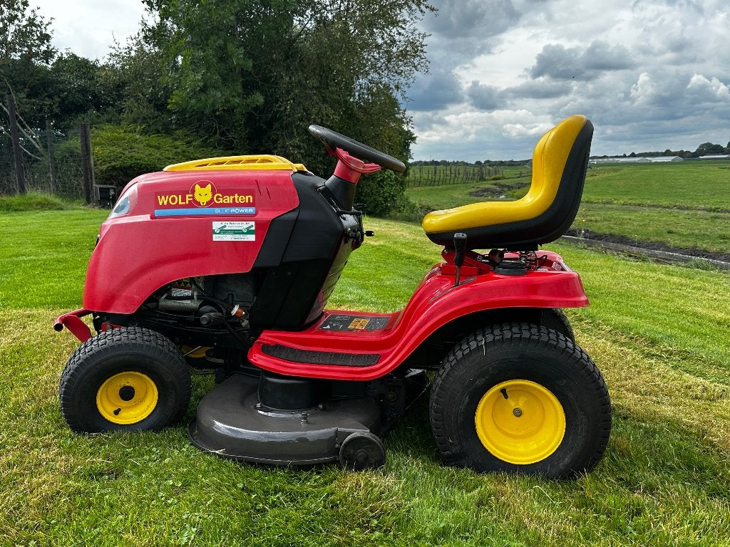 WOLF-Garten Zitmaaier 106 cm – 20 PK V-Twin 656 cc, Elektrische starter, Ophalen of Verzenden, Zo goed als nieuw, 90 tot 120 cm