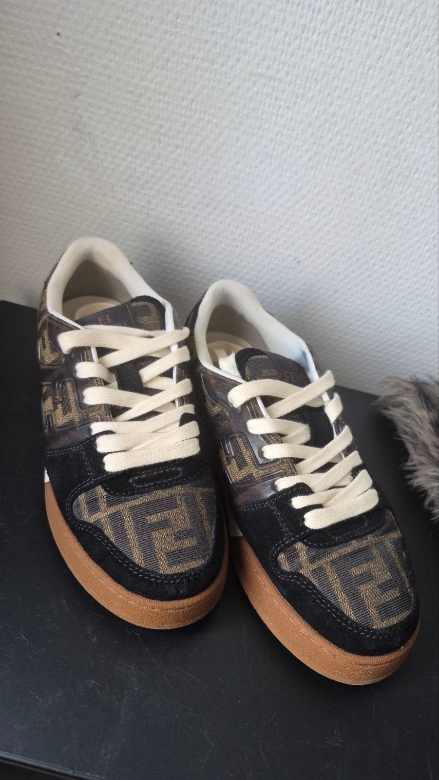 Fendi Roma Sneakers Maat 36, Bruin, Fendi, Ophalen of Verzenden, Sneakers of Gympen