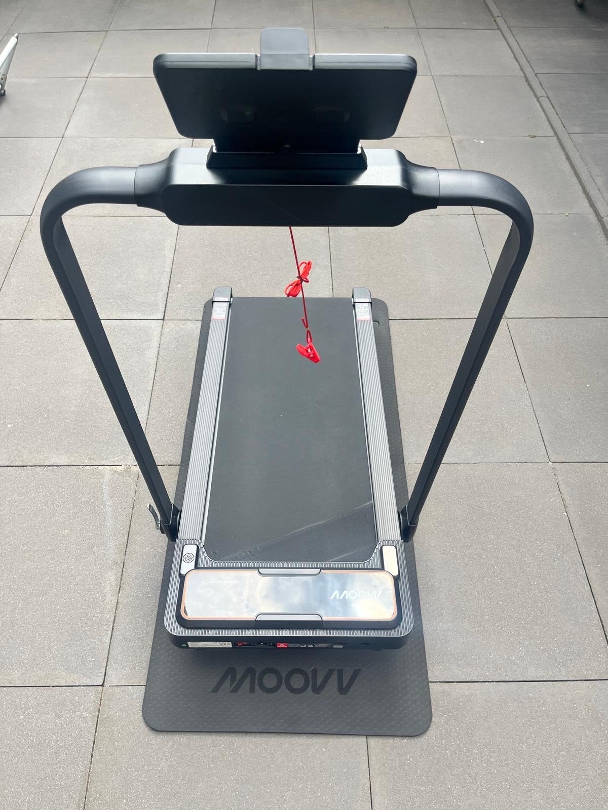 Moovv SmartStep Pro v3 Inklapbare Loopband met Helling, Sport en Fitness, Fitnessapparatuur, Ophalen, Zo goed als nieuw, Loopband