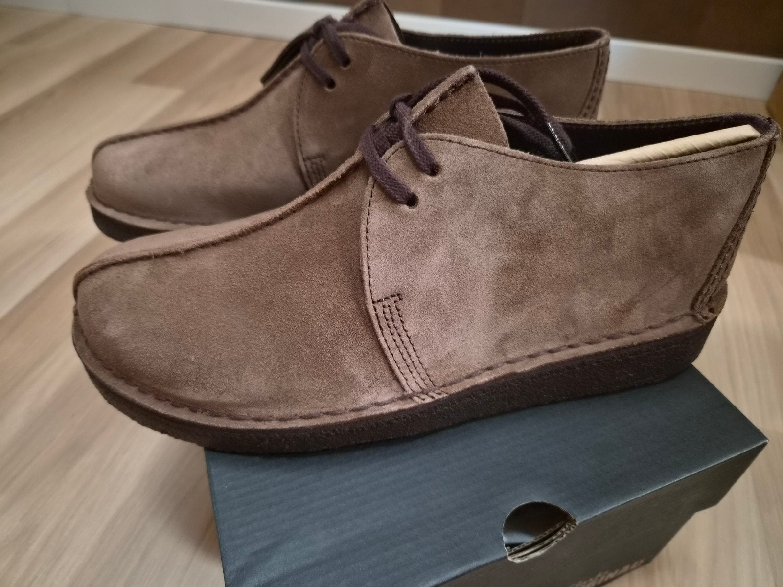Clarks Desert Trek Bruin Suède Schoenen - Maat 43, Kleding | Heren, Bruin, Overige typen, Nieuw, Clarks