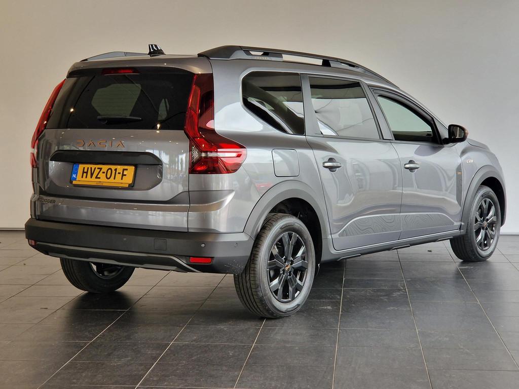 Dacia Jogger 1.0 TCe 110 Extreme 5p. PACK NAVIGATIE | PACK E, Auto's, Voorwielaandrijving, Stof, 625 kg, Met garantie (alle)