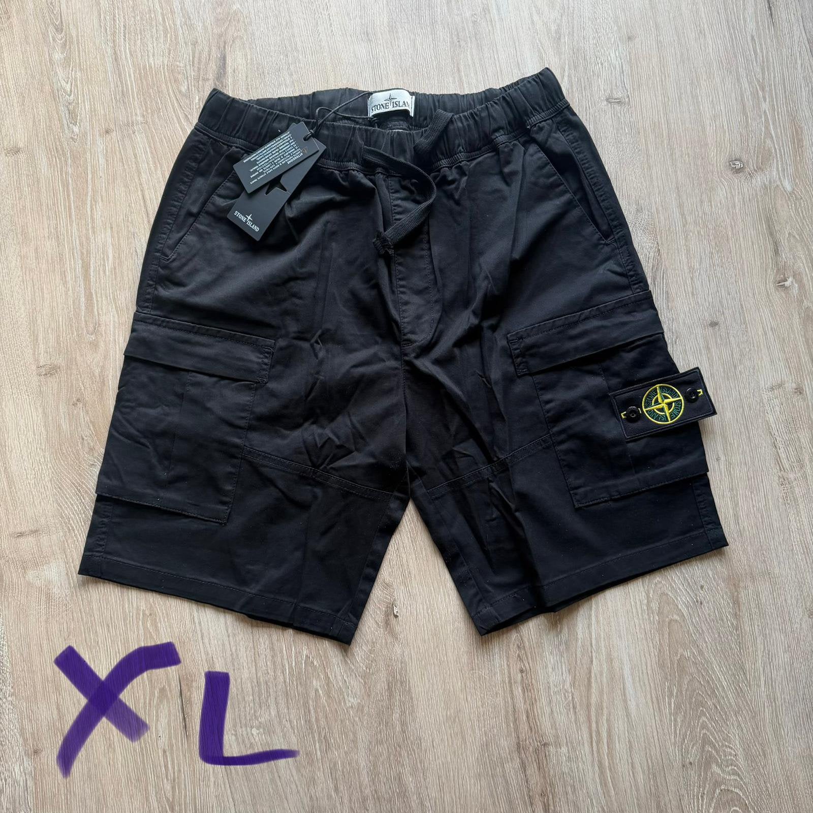 Stone Island - Korte Broek - Zwart - XL, Ophalen of Verzenden, Nieuw, Maat 56/58 (XL), Zwart
