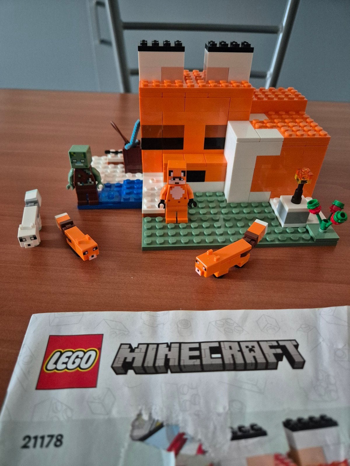 Lego 21178 Minecraft De Vossenhut, Ophalen of Verzenden, Zo goed als nieuw