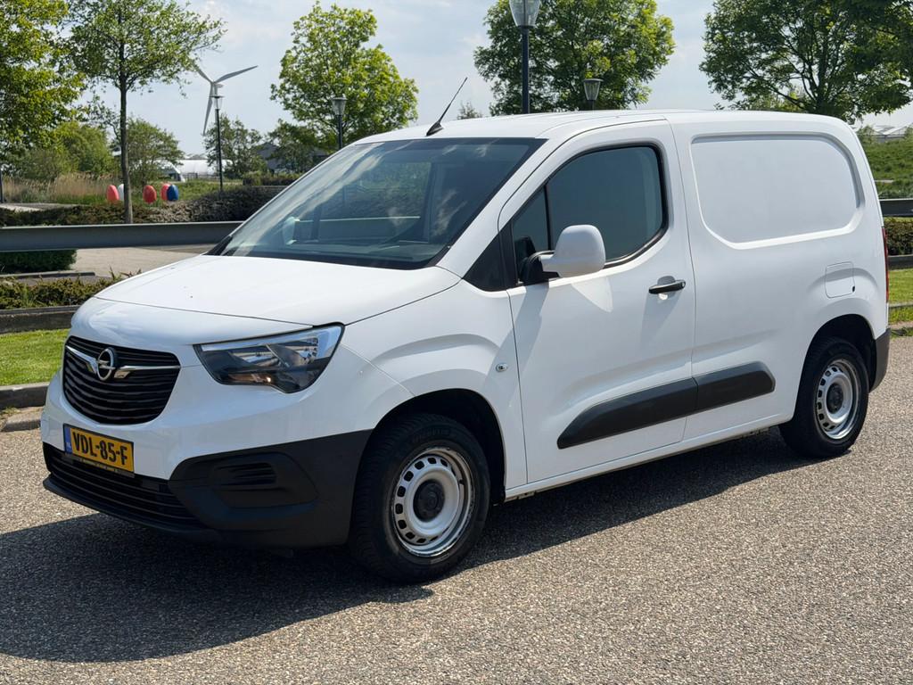 Opel Combo 1.5D l1H1 Airco Cruisecontrol EURO 6 (bj 2019), Voorwielaandrijving, Gebruikt, 4 cilinders, Wit
