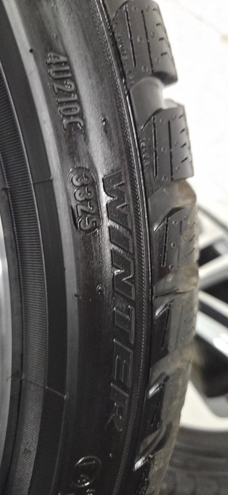 Foto 13 van 18" Audi A3 S3 VW Golf Seat Leon velgen winterbanden zgan