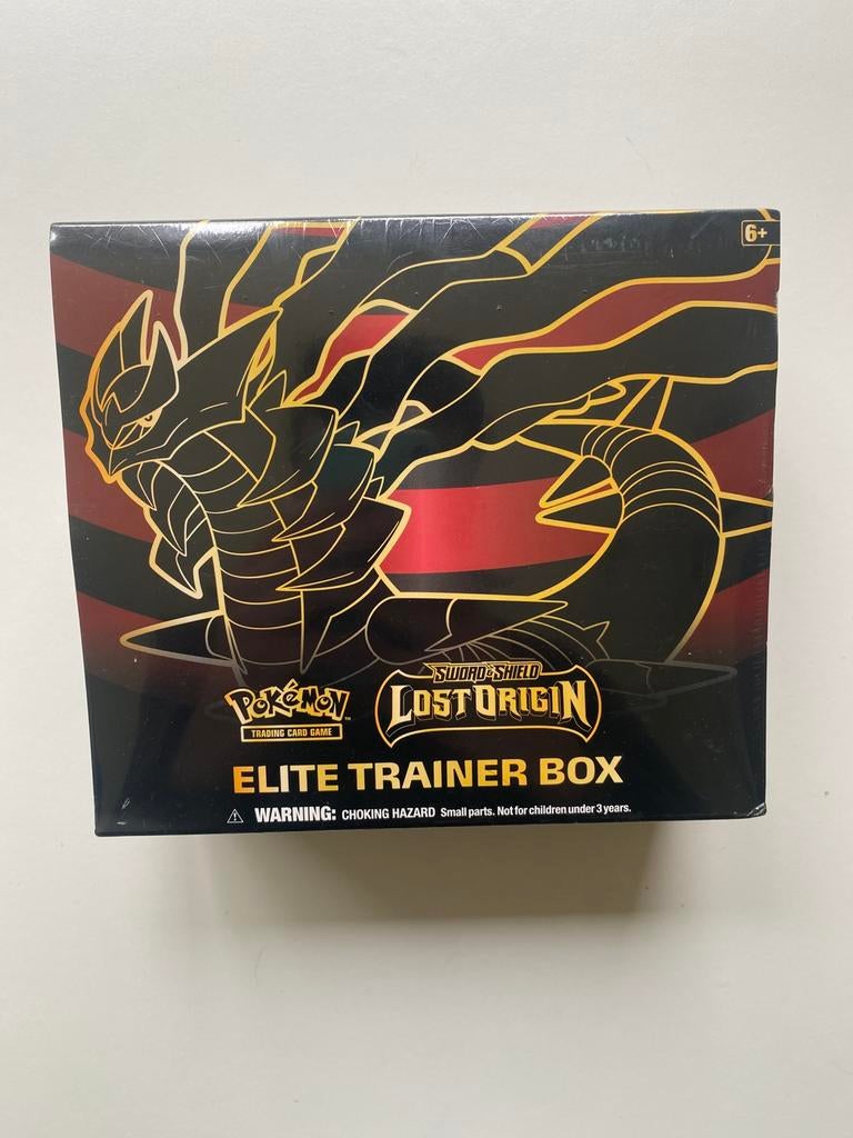 Lost origin elite trainer box, Ophalen of Verzenden, Zo goed als nieuw, Boosterbox