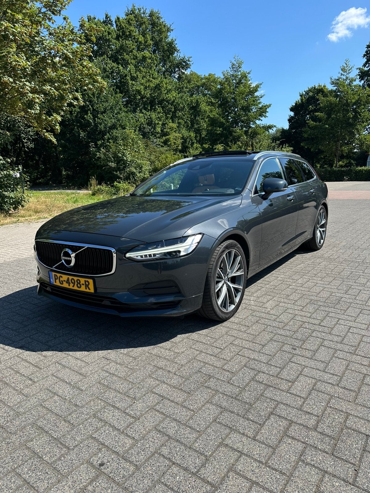 Volvo V90 T5 254pk zeer goed onderhouden., 15 km/l, Beige, 1969 cc, Stationwagon