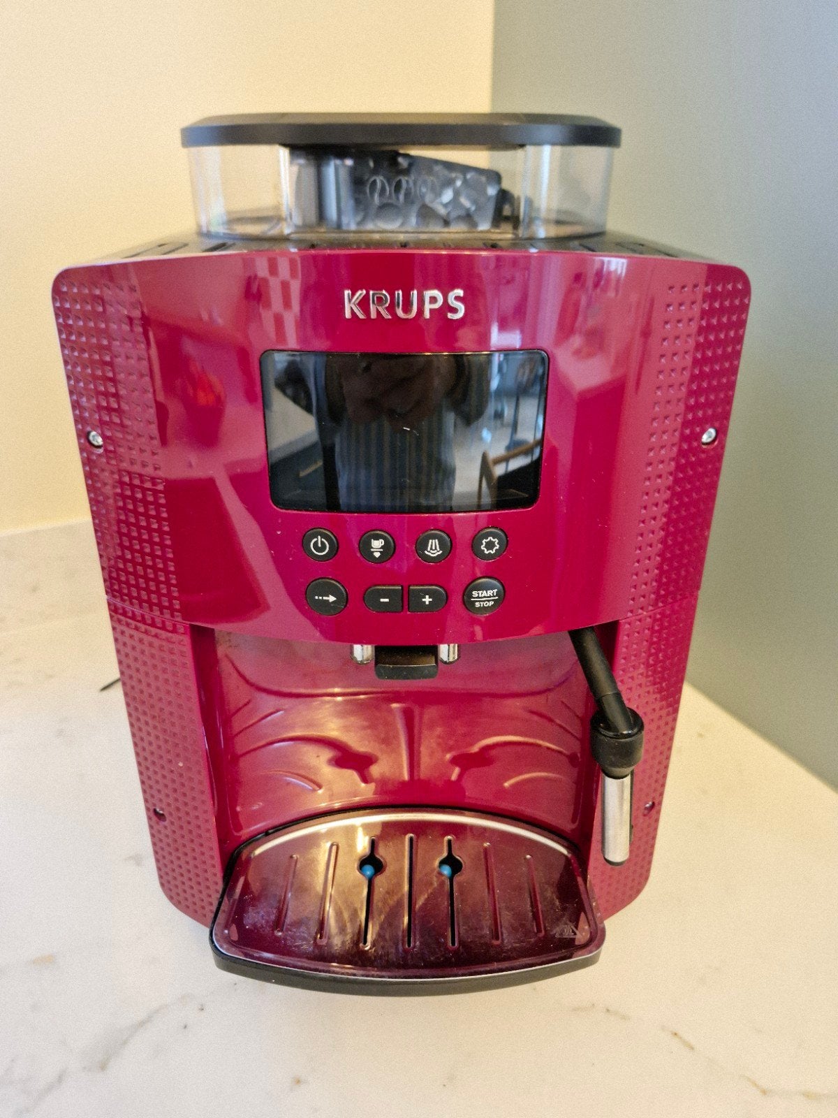 Krups EA81 Volautomatische Espressomachine - Rood, Gebruikt, Espresso apparaat, Afneembaar waterreservoir, Koffiebonen