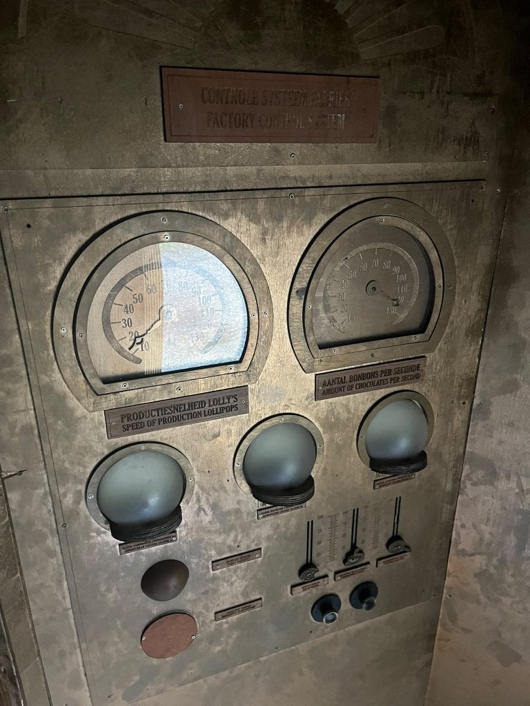 UNIEKE MOBIELE ESCAPEROOM | SJAAKIE EN DE CHOCOLADEFABRIEK, Ophalen of Verzenden, Gebruikt, Overige
