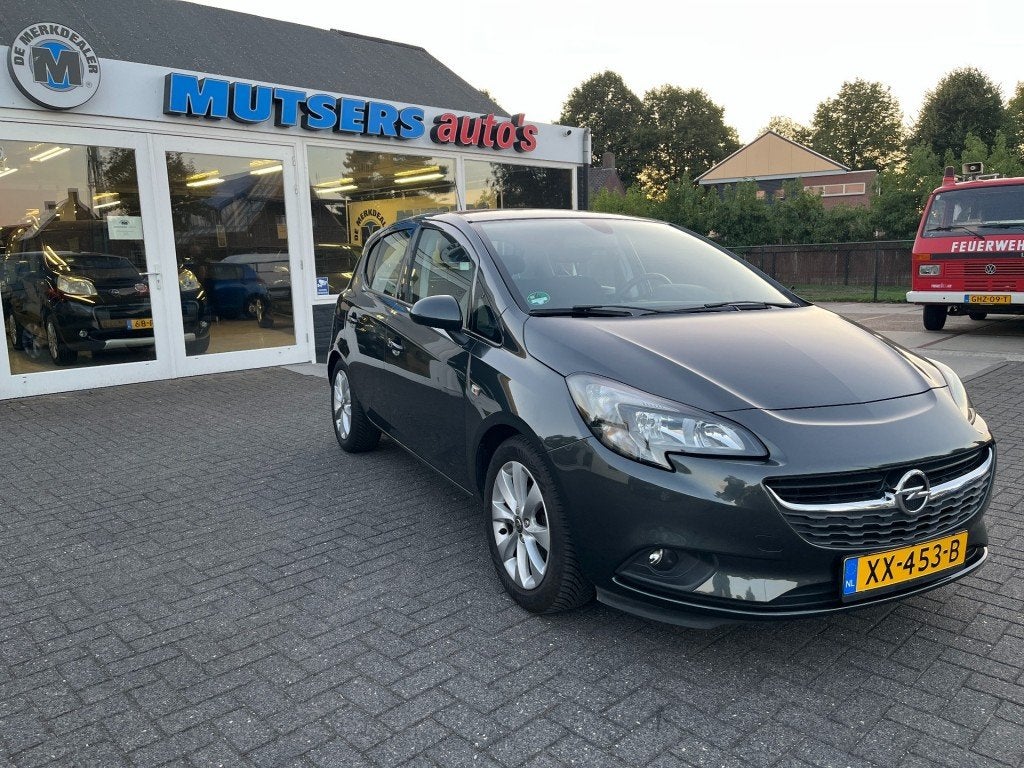 Opel CORSA 1.4 FAVOURITE, NAVI, 4-CIL, uitstekende staat!, 1063 kg, Gebruikt, 4 cilinders, 49 €/maand