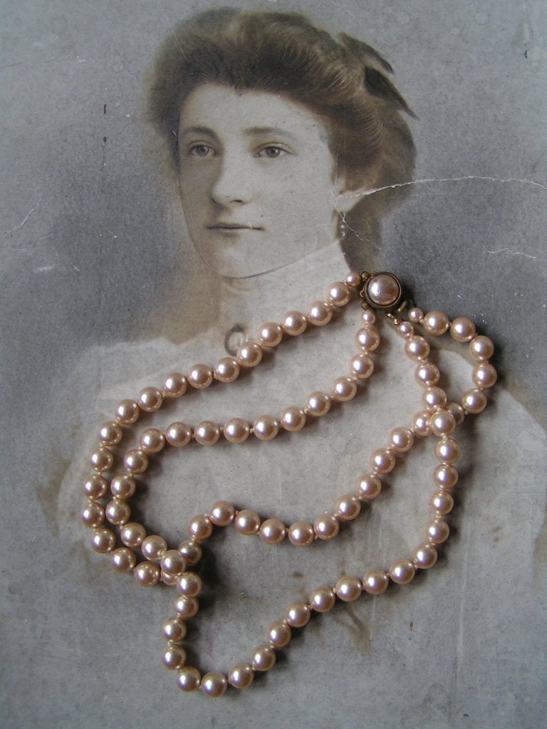 antieke geknoopte dubbele parelketting nr AA 817, Verzenden, Overige materialen, Ketting