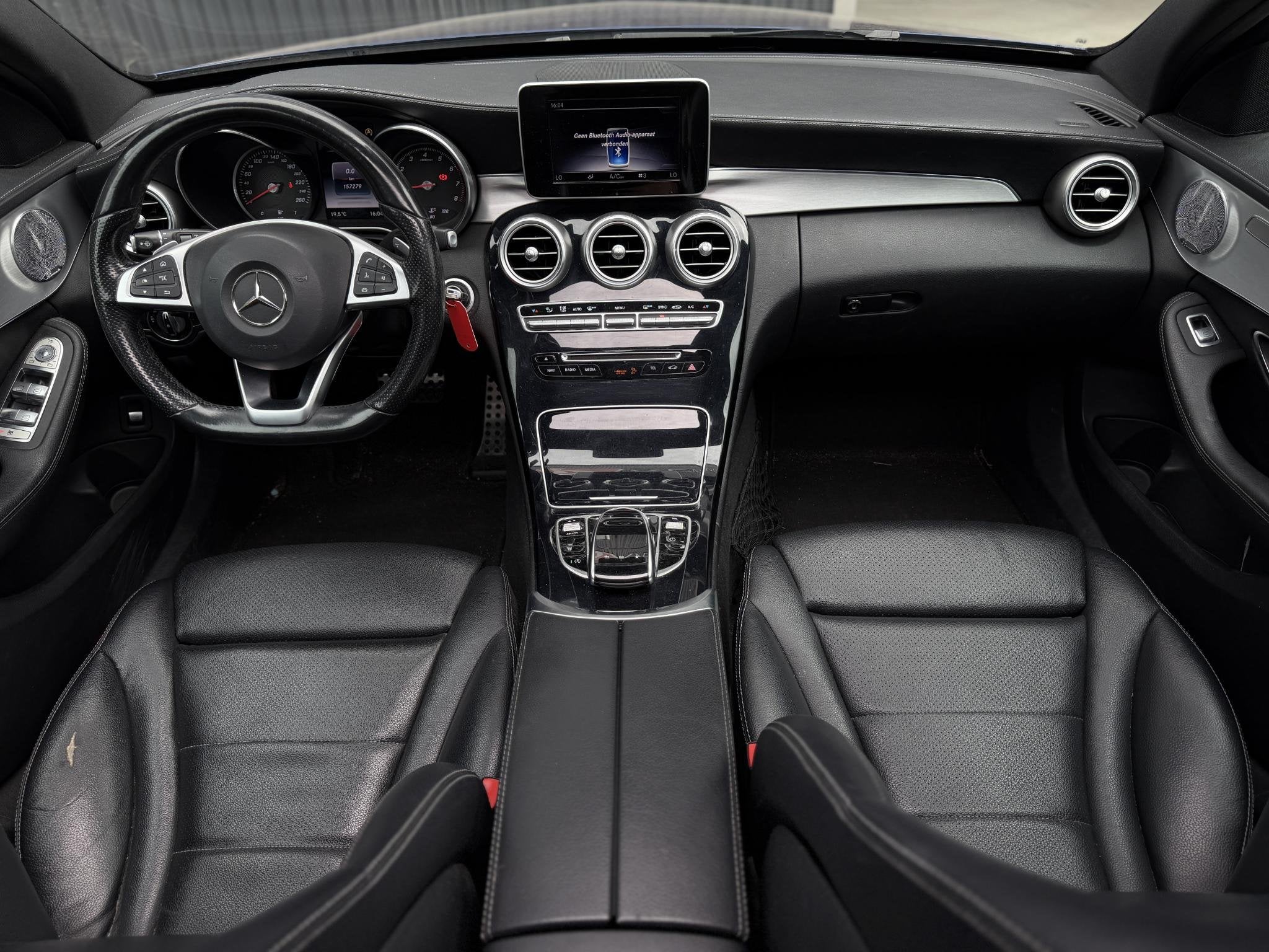 Mercedes-Benz C-klasse Estate 180 Edition 1 157pk AMG Line |, Automaat, Achterwielaandrijving, Euro 6, 4 cilinders