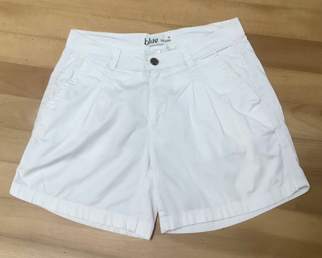Gratis: Sportief short van Blue Seven maat 38 // ZGAN, Maat 38/40 (M), Kort, Blauw, Ophalen of Verzenden