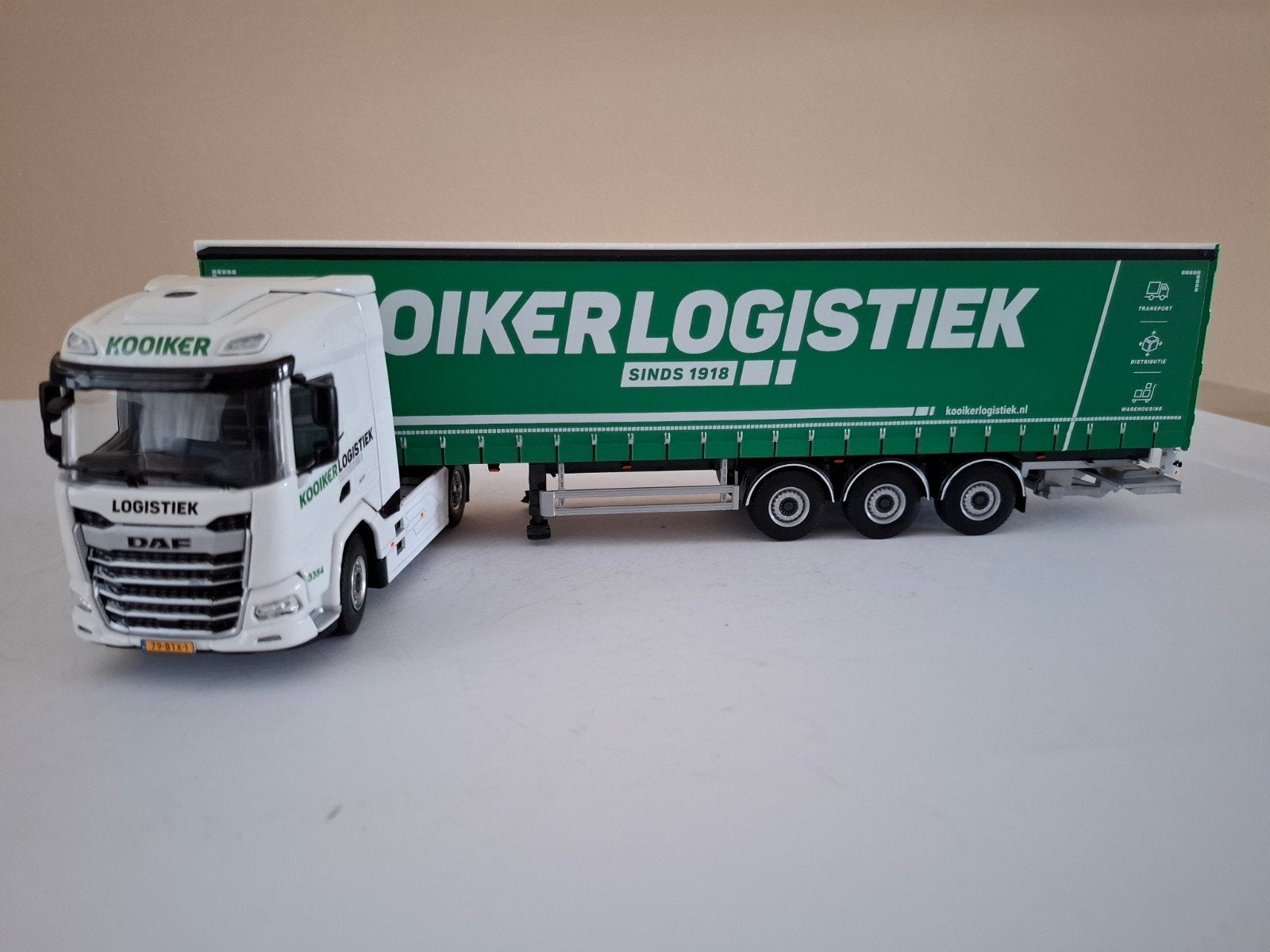 Daf XG met schuifzeiltrailer van Kooiker uit Grou van wsi, Ophalen of Verzenden, Nieuw, Bus of Vrachtwagen, Wsi