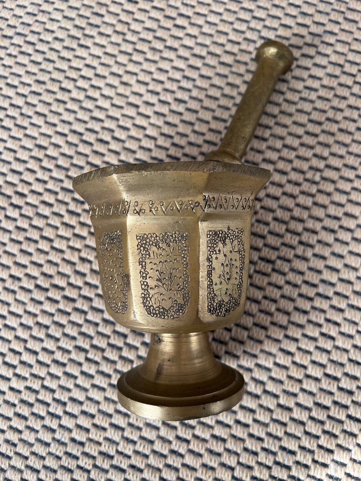 Vintage vijzel, Ophalen