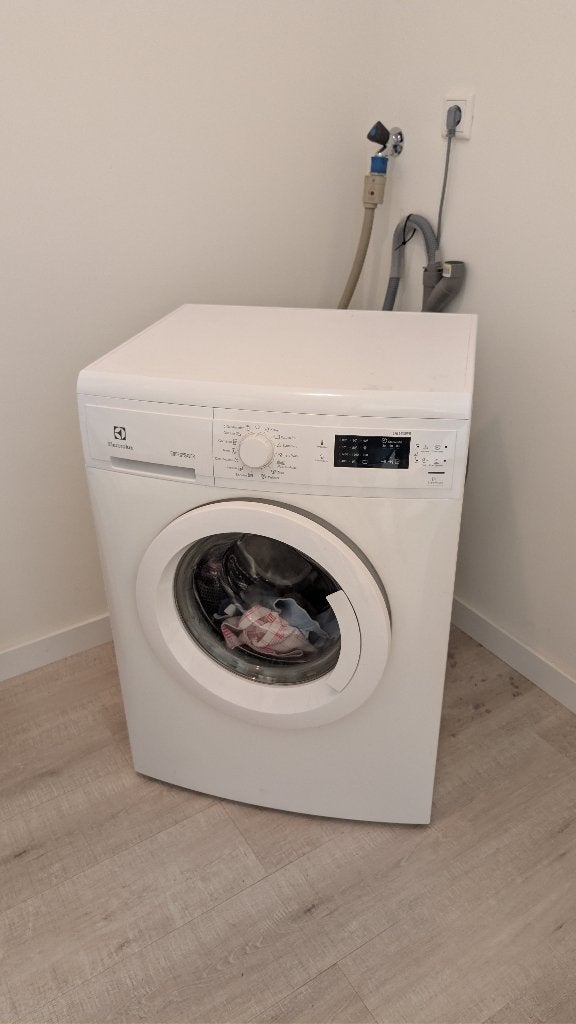 Wasmachine Electrolux EWP1462TDW, Ophalen, Gebruikt, Voorlader, 85 tot 90 cm