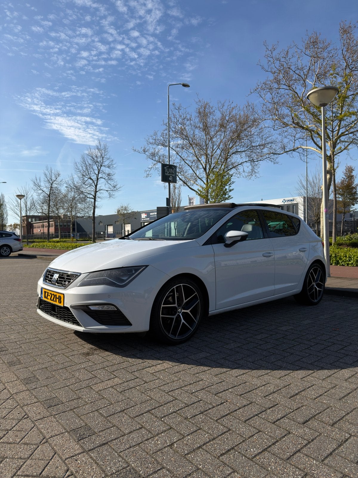 Seat Leon 1.4 Ecotsi 150PK Dsg-7 2017 Wit, Auto's, 4 cilinders, Leon, Wit, Origineel Nederlands