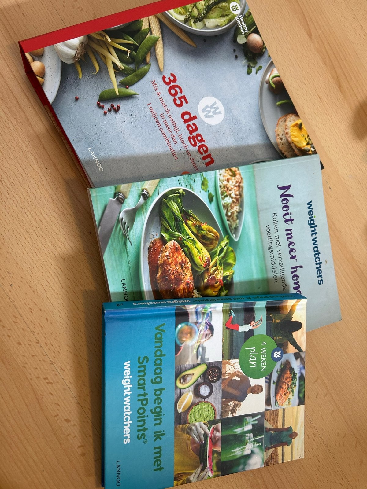 Weight Watchers Kookboeken Set: 365 Dagen, Nooit Meer Honger, Ophalen, Zo goed als nieuw, Voorgerechten en Soepen, Gezond koken