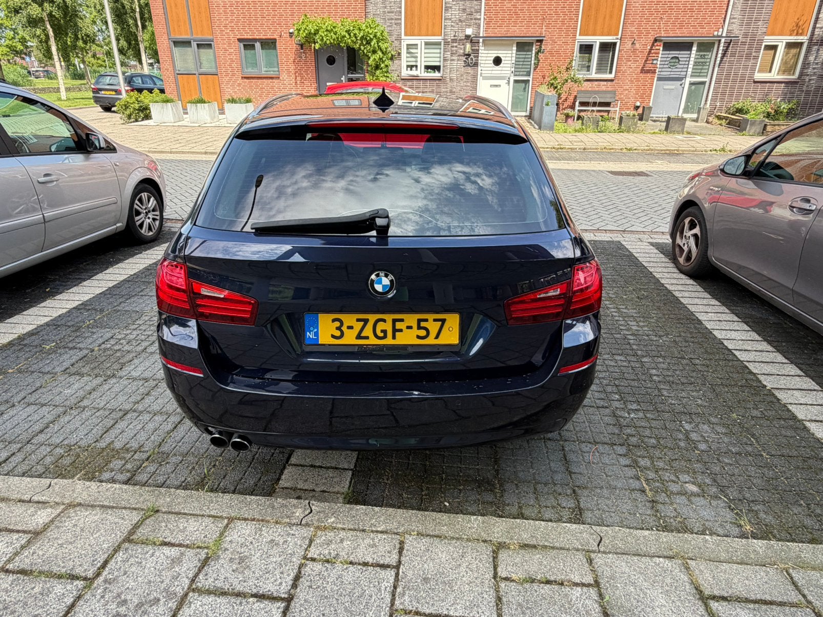 BMW 528i Goed onderhouden | 4x Nieuwe Pirelli All Season, Automaat, Achterwielaandrijving, 4 cilinders, 2000 kg