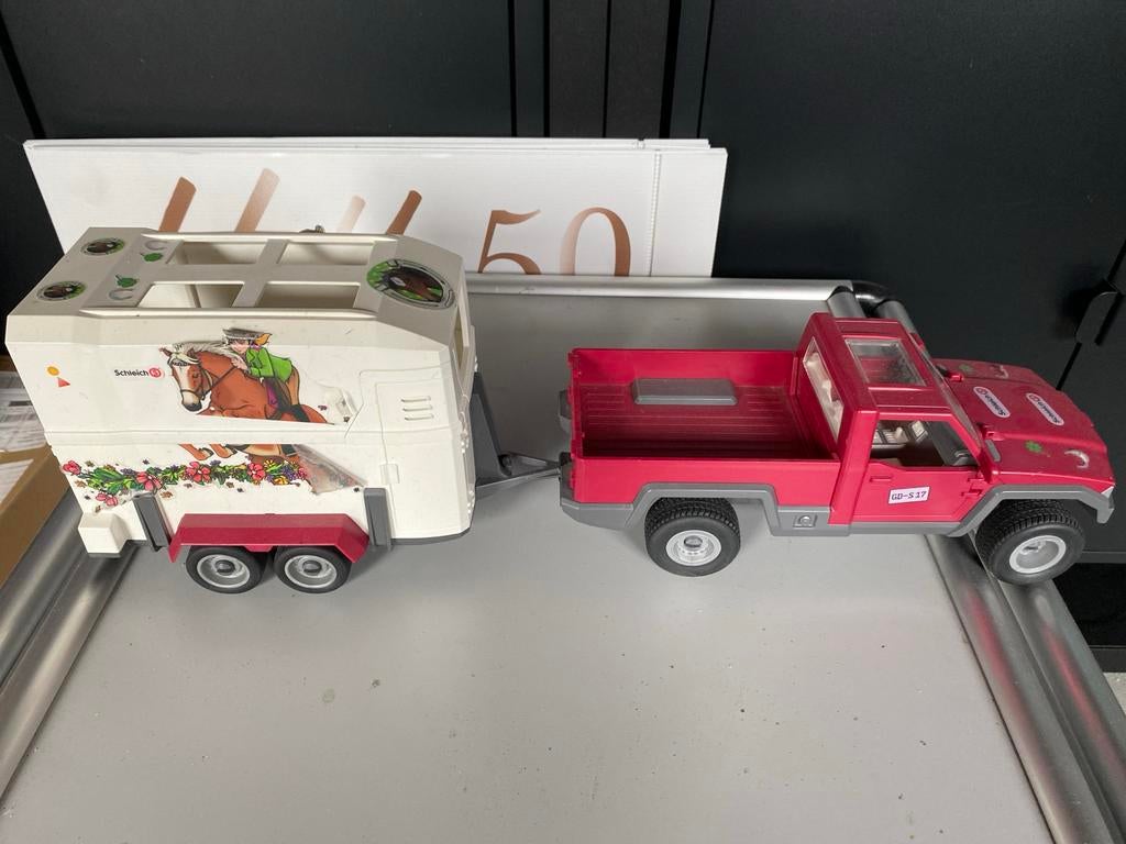 Schleich Pick-up met Paardentrailer, Ophalen of Verzenden, Zo goed als nieuw
