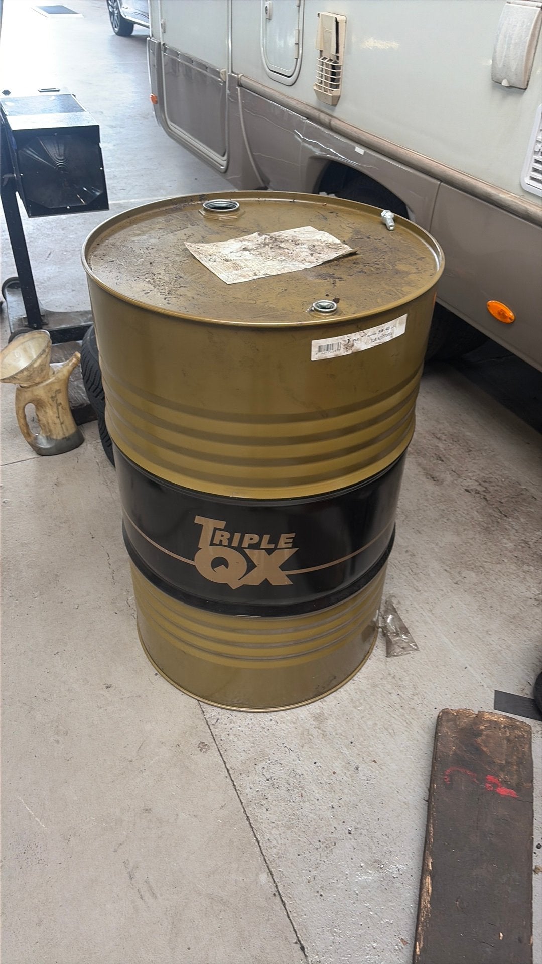 200 liter olie vat GRATIS, Ophalen, Zo goed als nieuw
