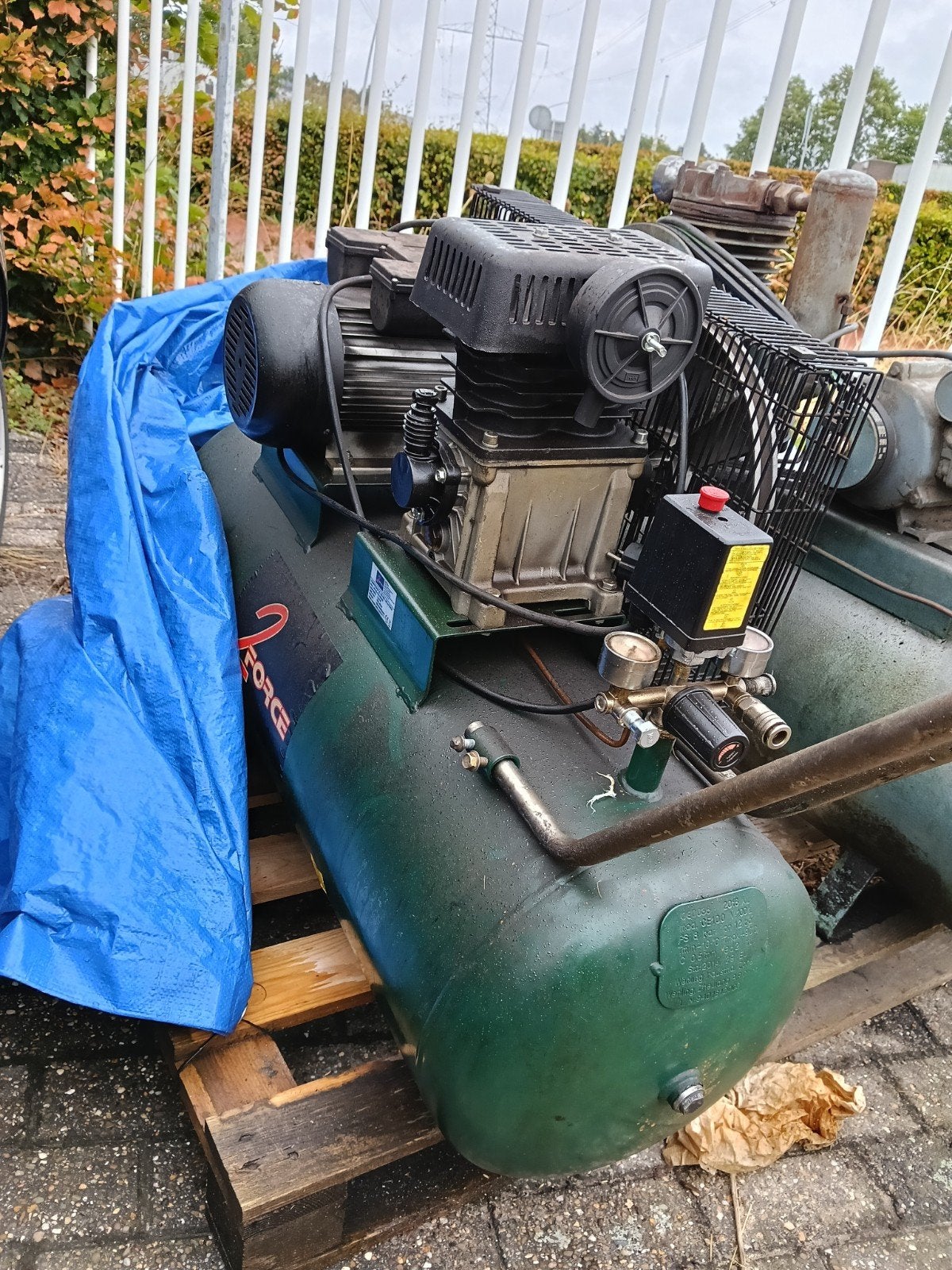 2x Compressor - Crimex en 2 fource