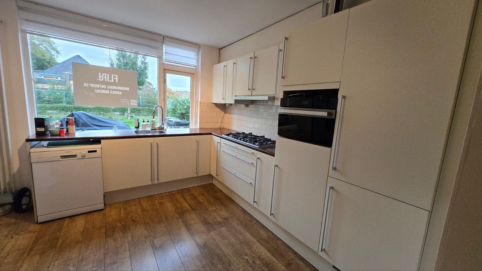 Keuken (oud, maar stevig) gratis af te halen in Zwanenburg, Ophalen, Gebruikt, Hoekkeuken, Hout