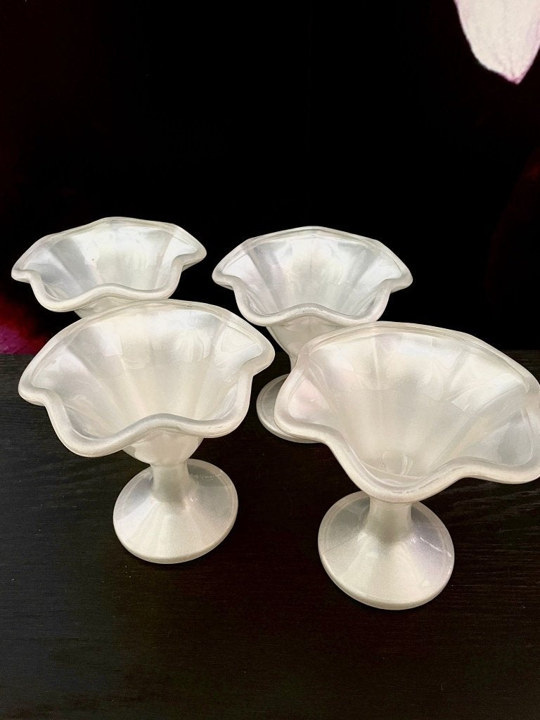 Midcentury parelmoer ijscoupes (4), Italië., Ophalen of Verzenden, Kom(men), Overige stijlen, Glas