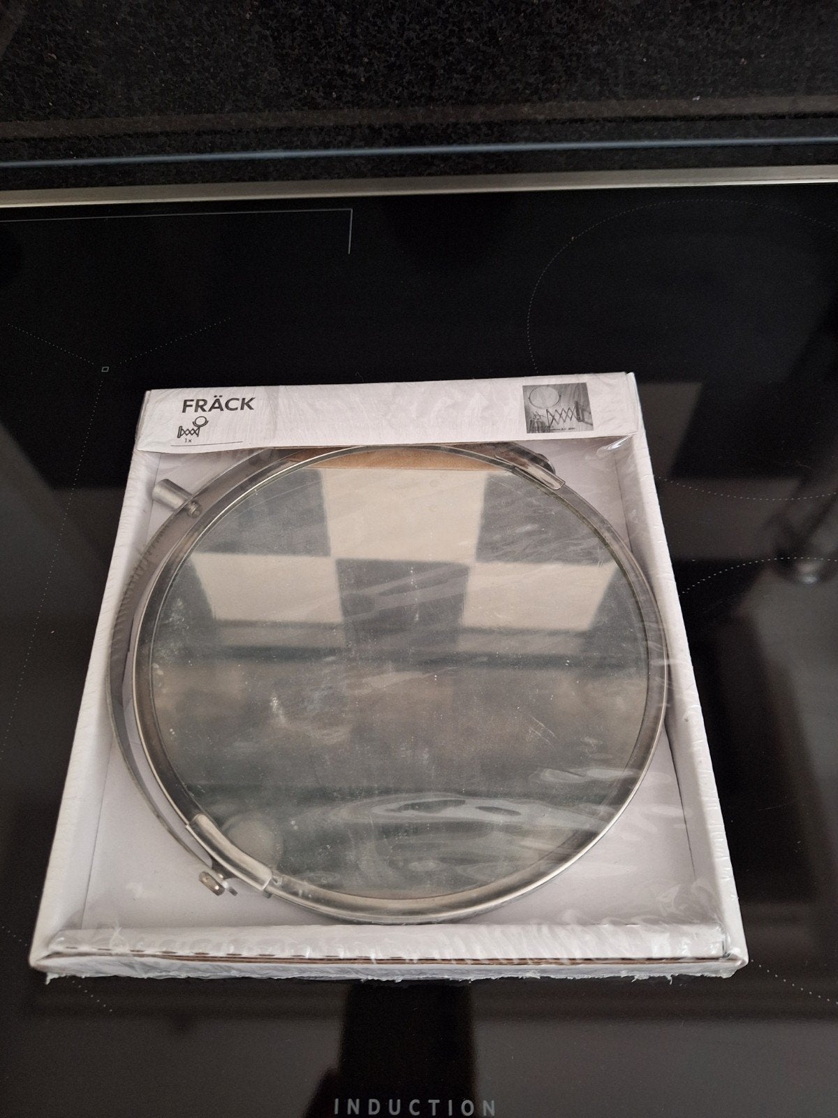 IKEA FRÄCK spiegel, nieuw in verpakking, Ophalen of Verzenden, Nieuw, Rond, Minder dan 50 cm